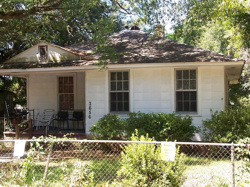 2nd image of 2656 Harvey Ave