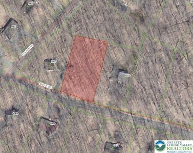 1009 Maple Dr, Pocono Lake, PA, 18347