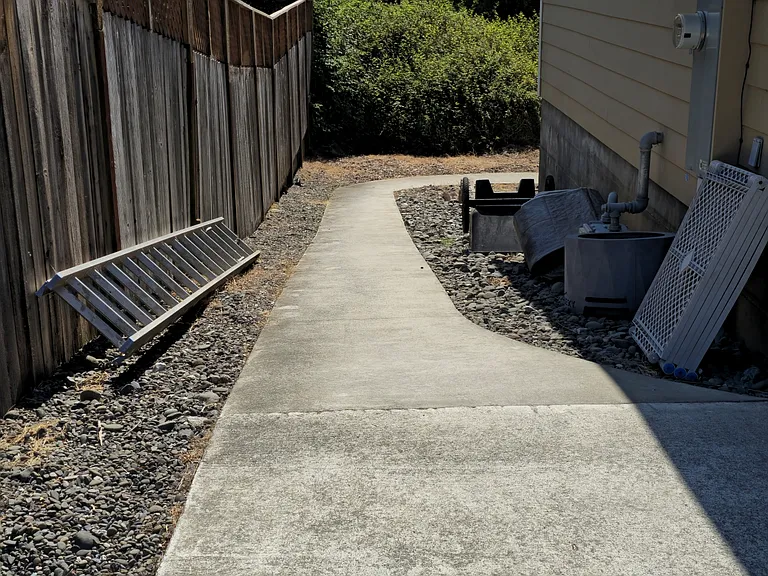 Pathway to Lower Level