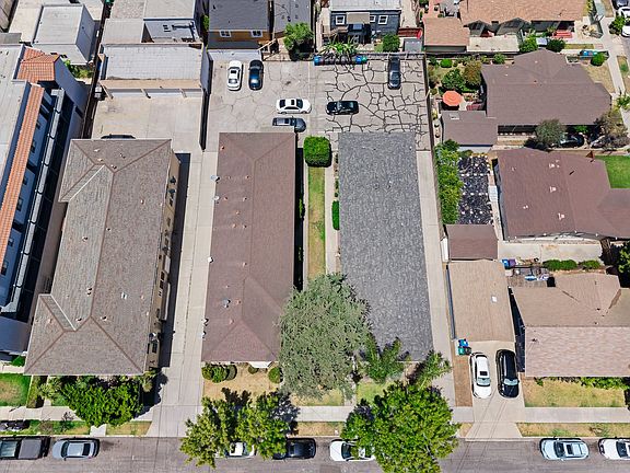 4th image of 2919-2925 E Theresa St #2919-6