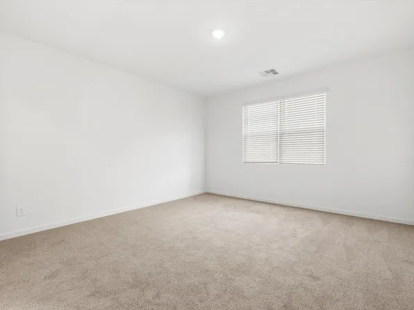 2415 E Grenach Rd, San Tan Valley, AZ 85143