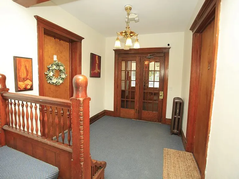 602 Monroe St #602-1 — Photo 9