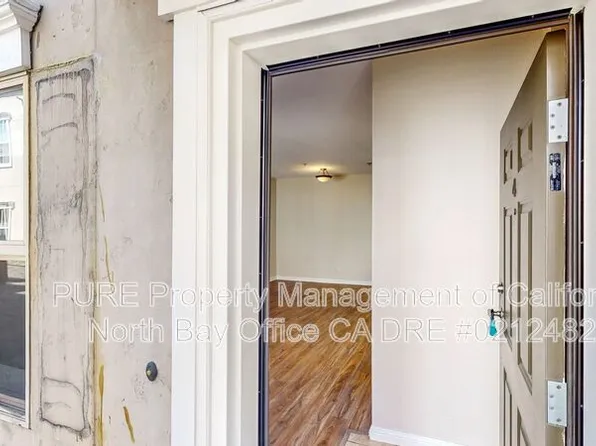 Railroad Square Terraces, 110 5th St APT 4, Santa Rosa, CA 95401