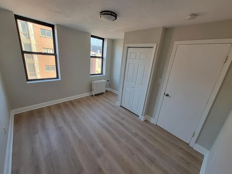 224 Hanover St #11A — Photo 13