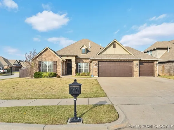 1408 E Canton St, Broken Arrow, OK 74012