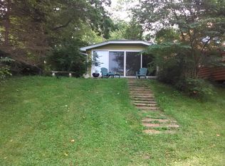 7845 White River Dr, Indianapolis, IN