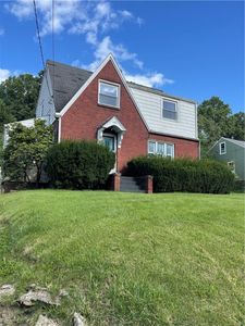 1060 Bechtol Ave, Sharon, PA, 16146