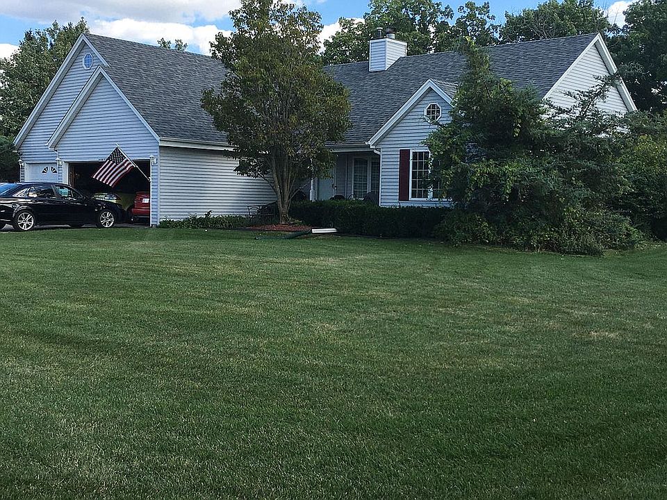 1st image of N60W18335 Lost Pond Dr