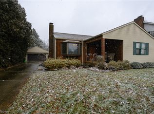 387 Portsmouth St, Barberton, OH 44203