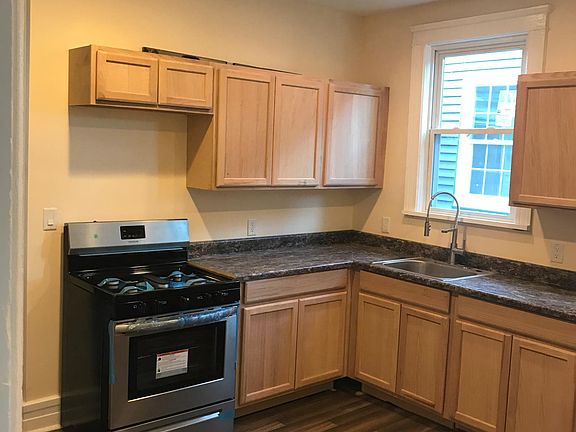 2nd image of 3036 7th Ave #1