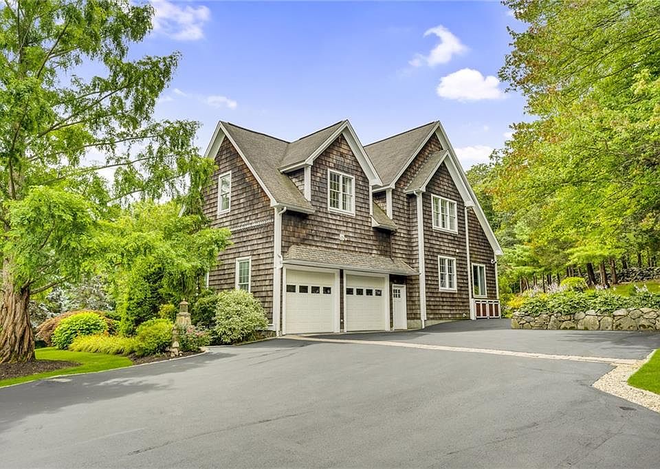 332 Log Rd, Smithfield, RI 02917 Zillow