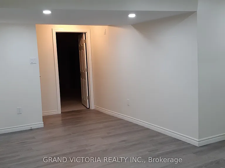 100 McMonies Dr — Photo 4