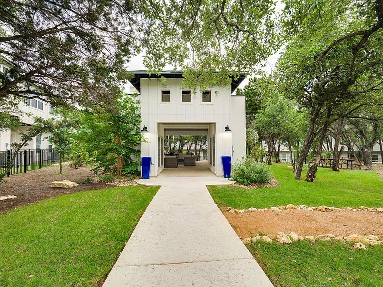 12001 Vista Parke Dr #1103 — Photo 24