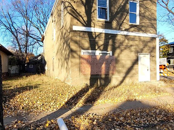 3rd image of 3559 Girard Ave N