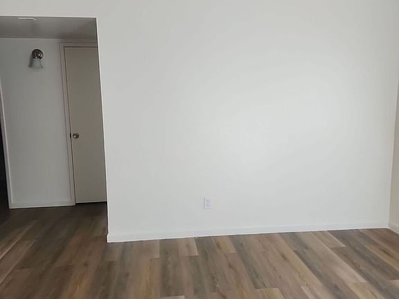 5th image of 15121 W C St APT 102