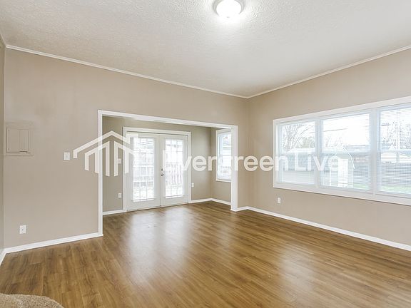 4th image of 438 N 14th Ave