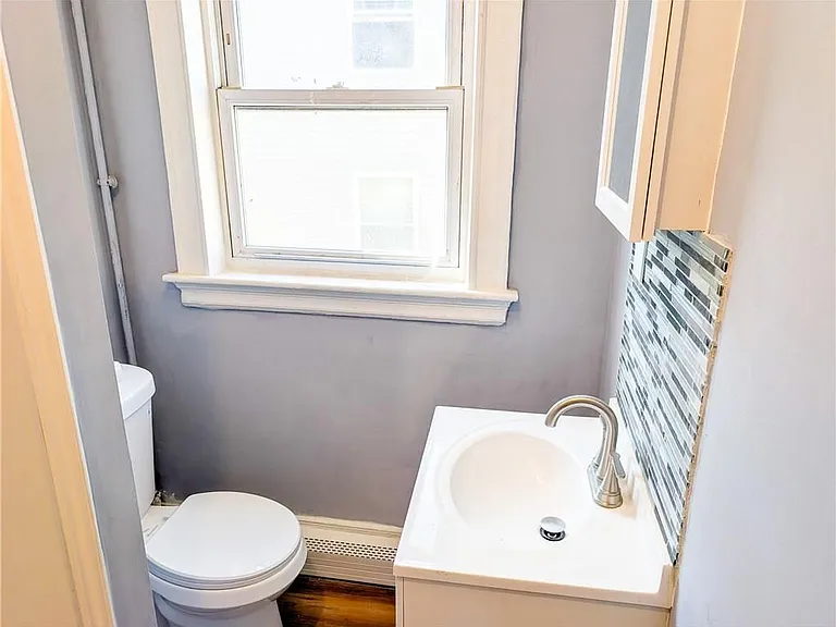 1375 Broad St #2F — Photo 6