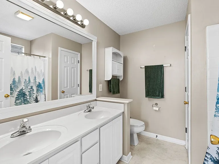 4681 Southgate Pkwy — Photo 15