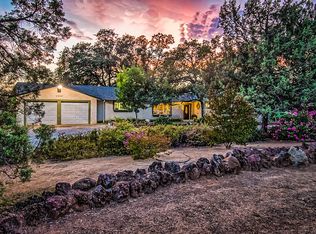 9856 Logan Rd, Redding, CA 96003