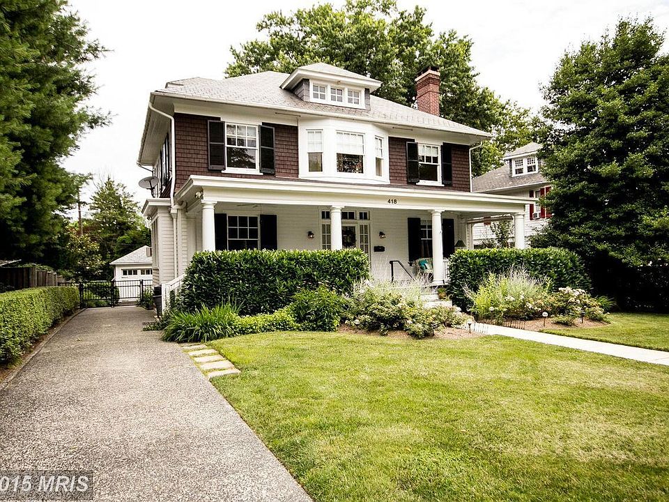 Classic Cedarcroft Beauty: immaculate condition!