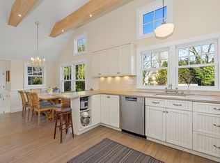129 Hampton St, Sag Harbor, NY 11963
