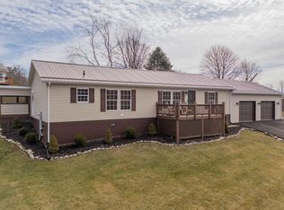 2537 Old Baltimore Rd, Draper, VA 24324