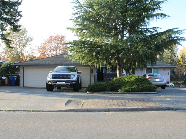 5013 Sand Point Pl NE #B, Seattle, WA 98105