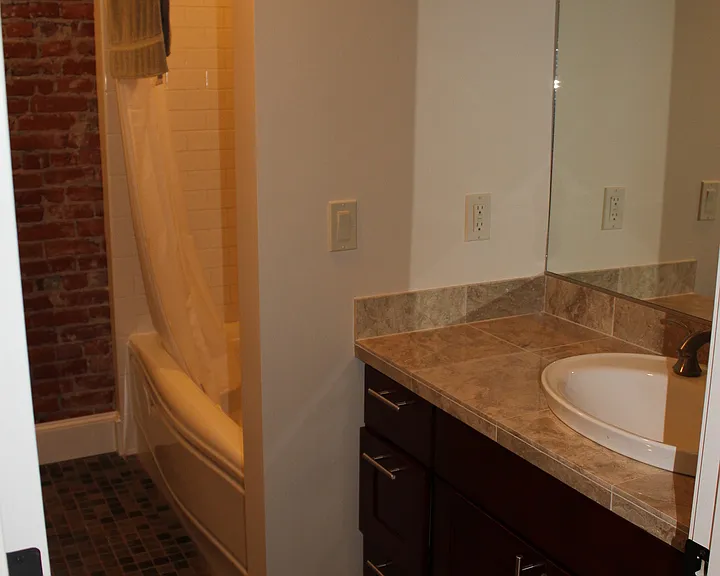 109 W 3rd Ave #201 — Photo 4