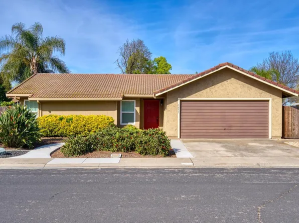 1859 Elmwood Ln, Manteca, CA 95336