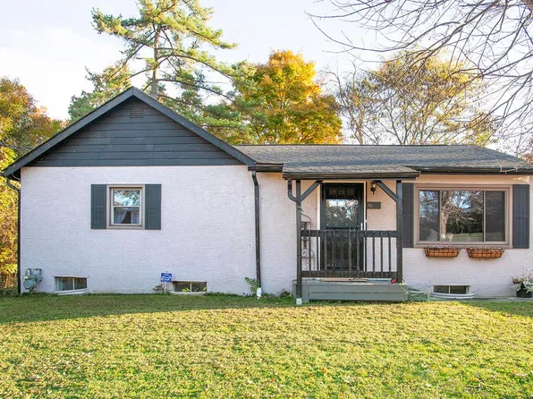 131 W Mohawk Dr, Powell, OH 43065