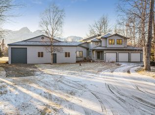 2770 S Sky Ranch Loop, Palmer, AK 99645