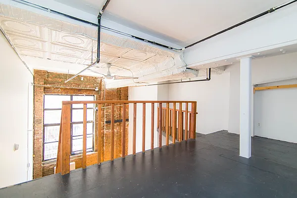 Rented by Nooklyn NYC LLC | media 6