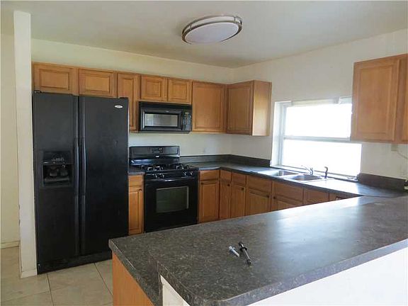 3rd image of 12361 NW 29th St