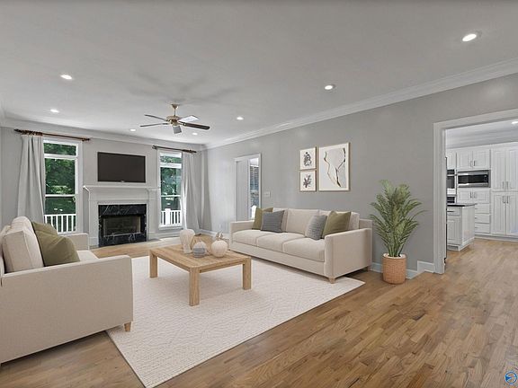 4th image of 404 Ferncrest St SW