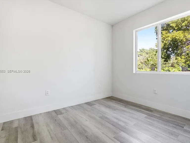 1126 NW 28th St — Photo 19