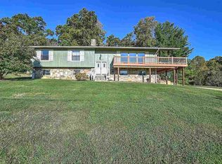 1517 Crestwood Dr, Greeneville, TN 37745