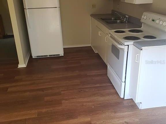 3rd image of 140 W Michigan Ave #6