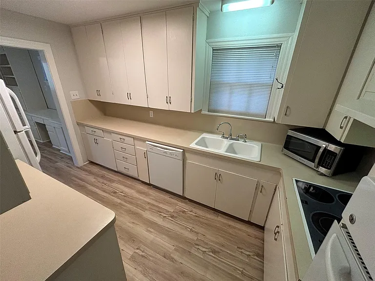 807 Bouldin Ave — Photo 4
