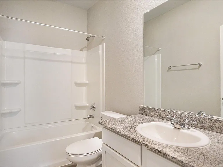 25463 Northpark Lake Dr — Photo 13