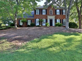 1015 Oakvale Rise, Alpharetta, GA 30004