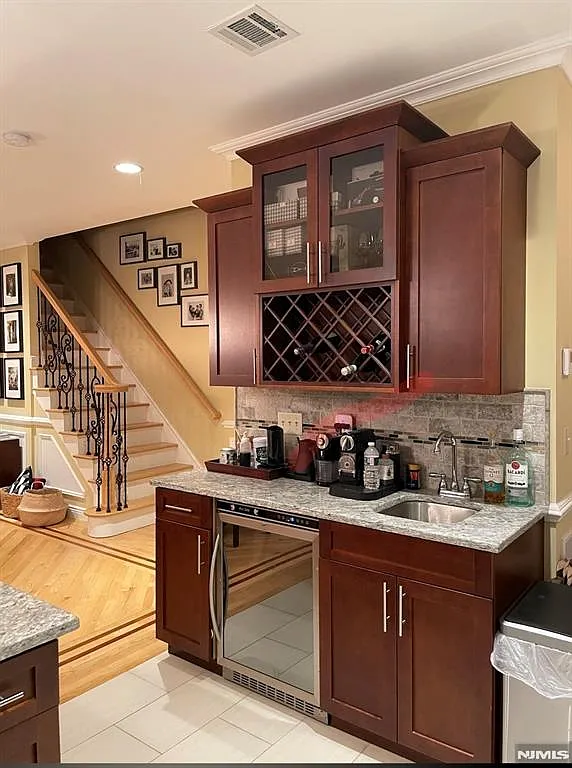 Building Photo - 146B Morningside Ln #B