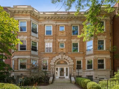 509 W Roscoe St APT 1W, Chicago, IL, 60657