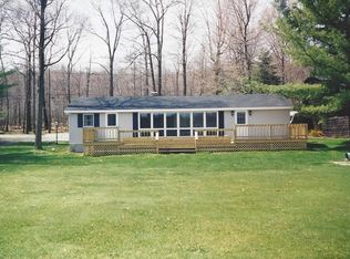 760 Lake Shore Rd, Friedens, PA 15541