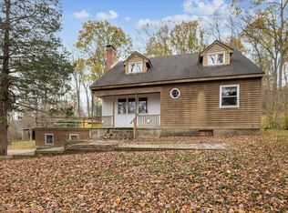 109 Barnes Hill Rd, Burlington, CT 06013