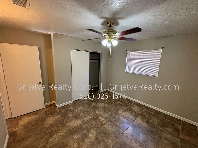 255 Silverbell — Photo 7