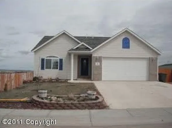 4201 Longhorn Ave, Gillette, WY 82718