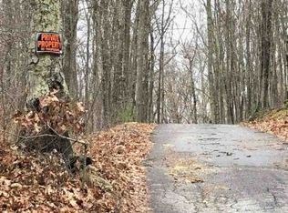 9 Mountain Laurel Ln, Chaplin, CT 06235