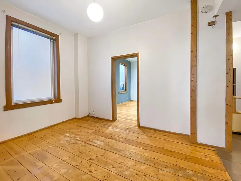 1003 N Wolcott Ave #2R — Photo 9