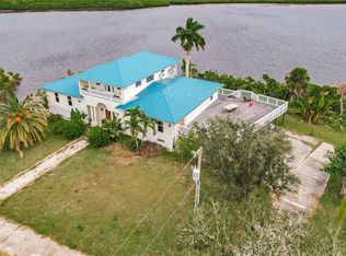 9400 Myakka Dr, Venice, FL 34293