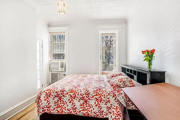 Rented by Compass | media 4